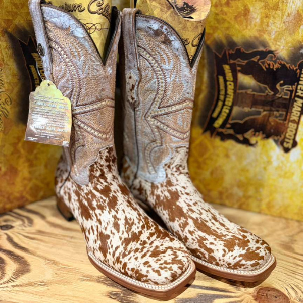 Bota Tanner Mark en Piel con Pelo Natural - Tonos Arena y Nieve